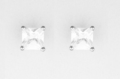 Picture of STUD, WHT 5mm PRNCES CUT