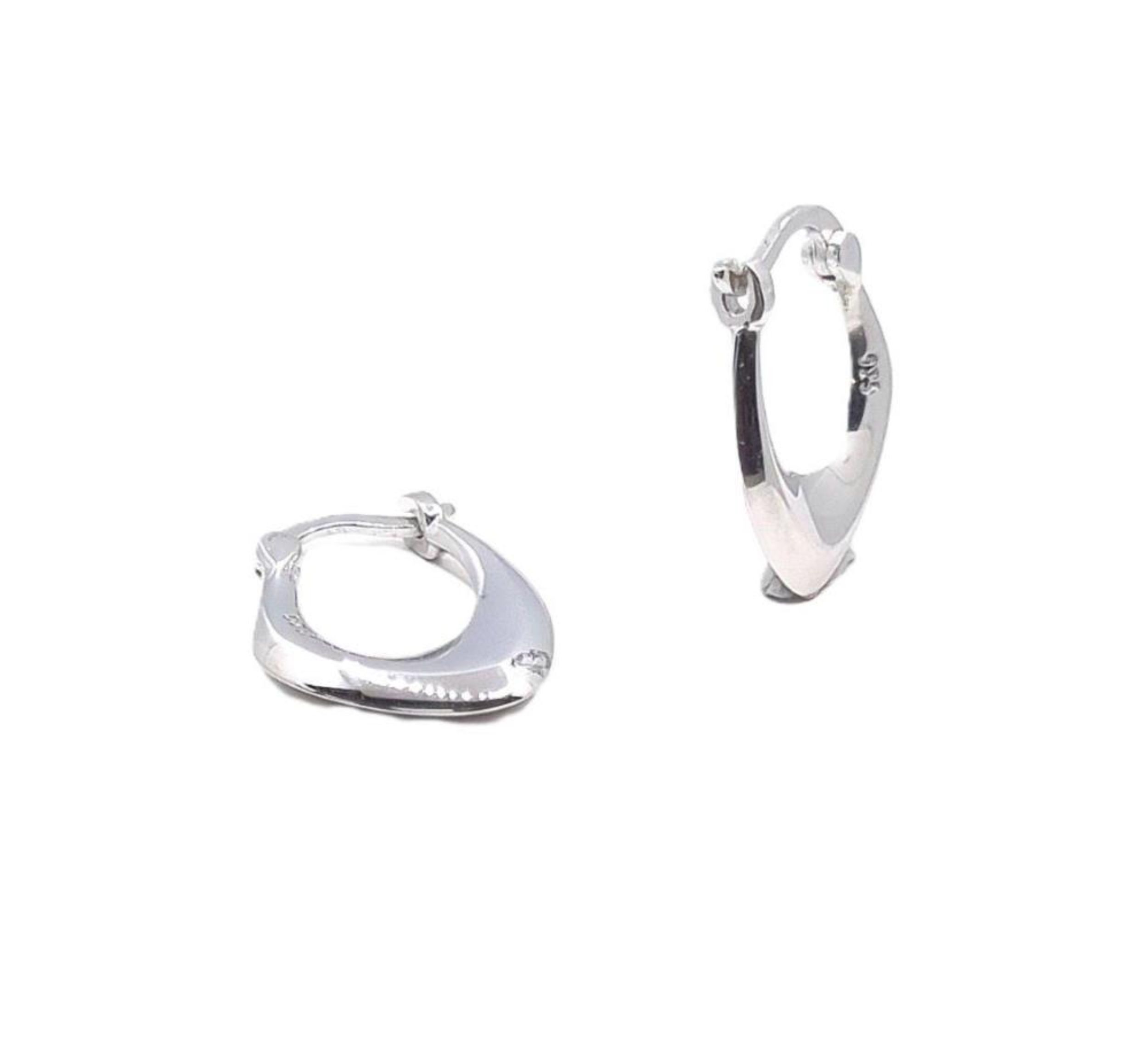Picture of ABSTRACT HUGGIE,1.8mm x 13mm