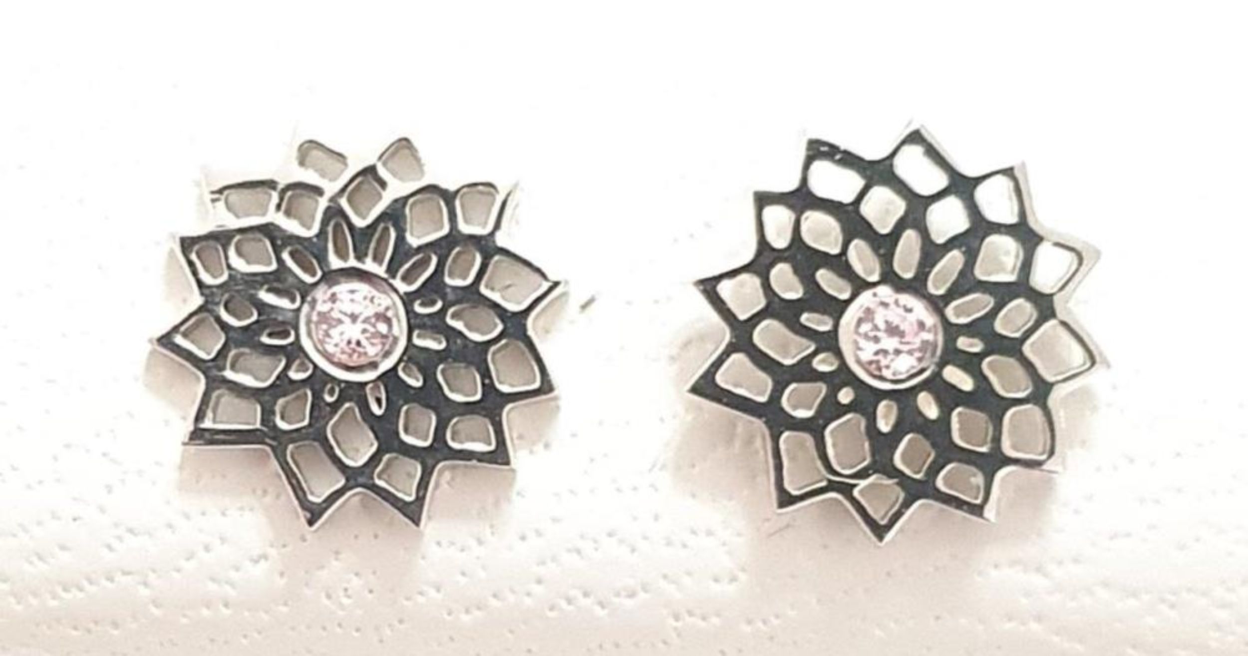 Picture of RH 8mm FLOWER OF LIFE, PINK CTR