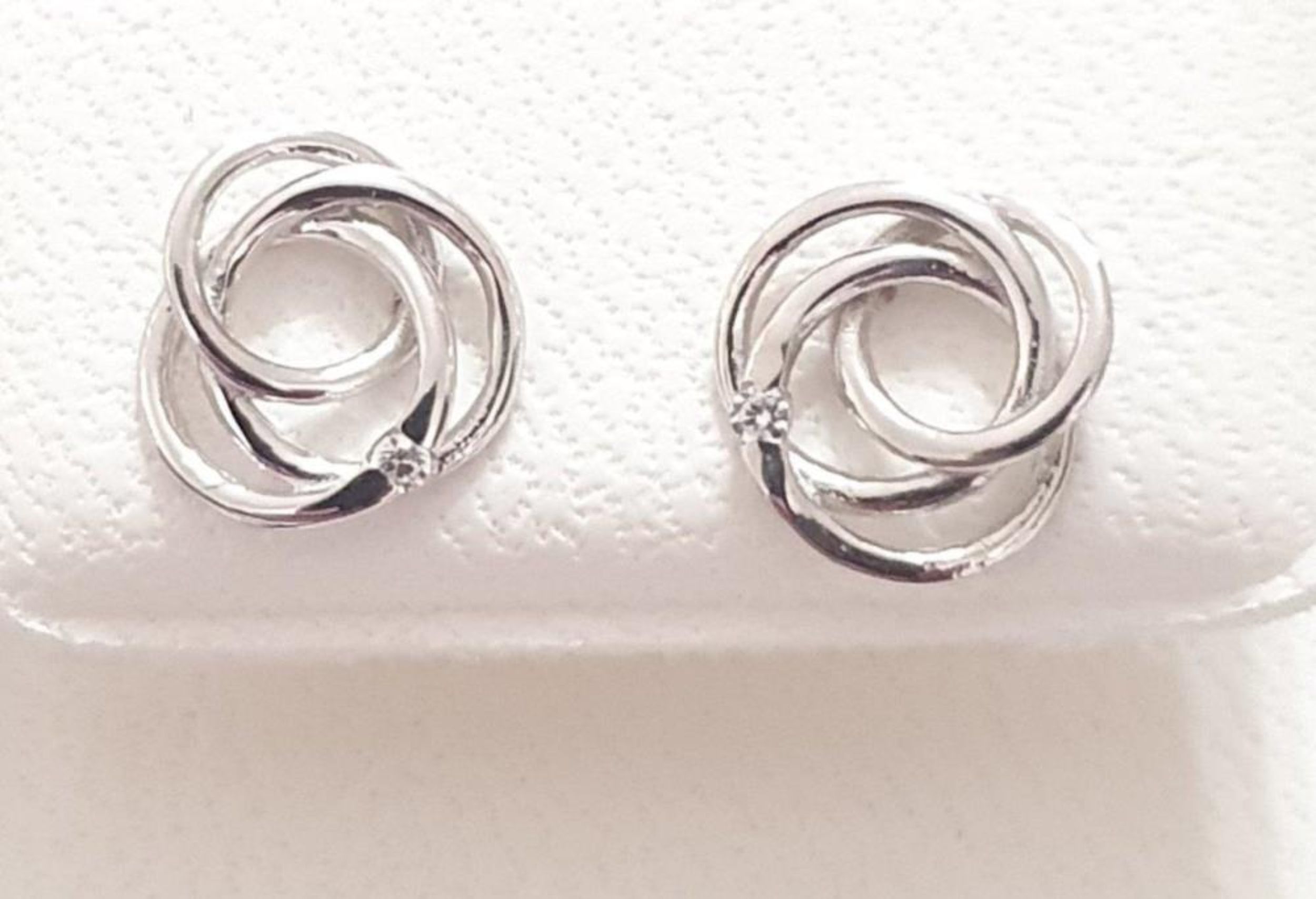 Picture of 3 LINKED RINGS, CZ. ER