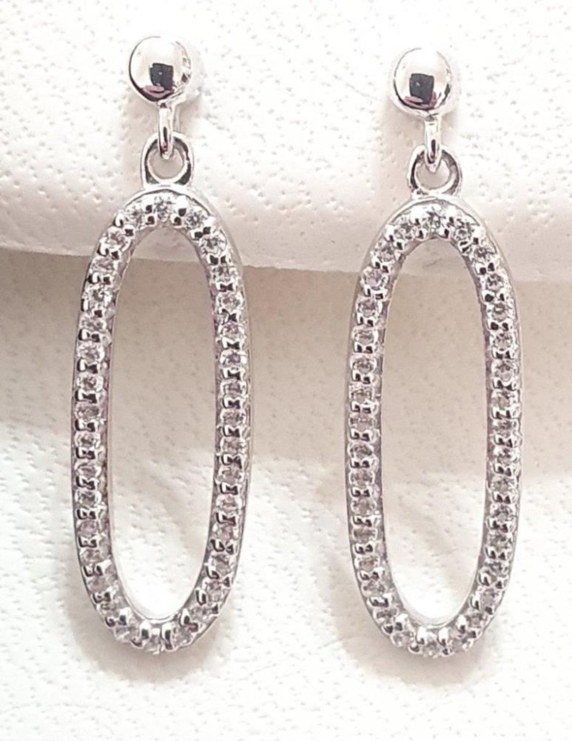 Picture of 7x20 CZ PAPERCLIP LINK,BALL STUDS