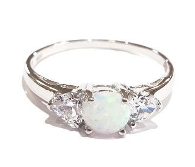 Picture of 3 STONE OPAL 5.5ctr, 2x HEART