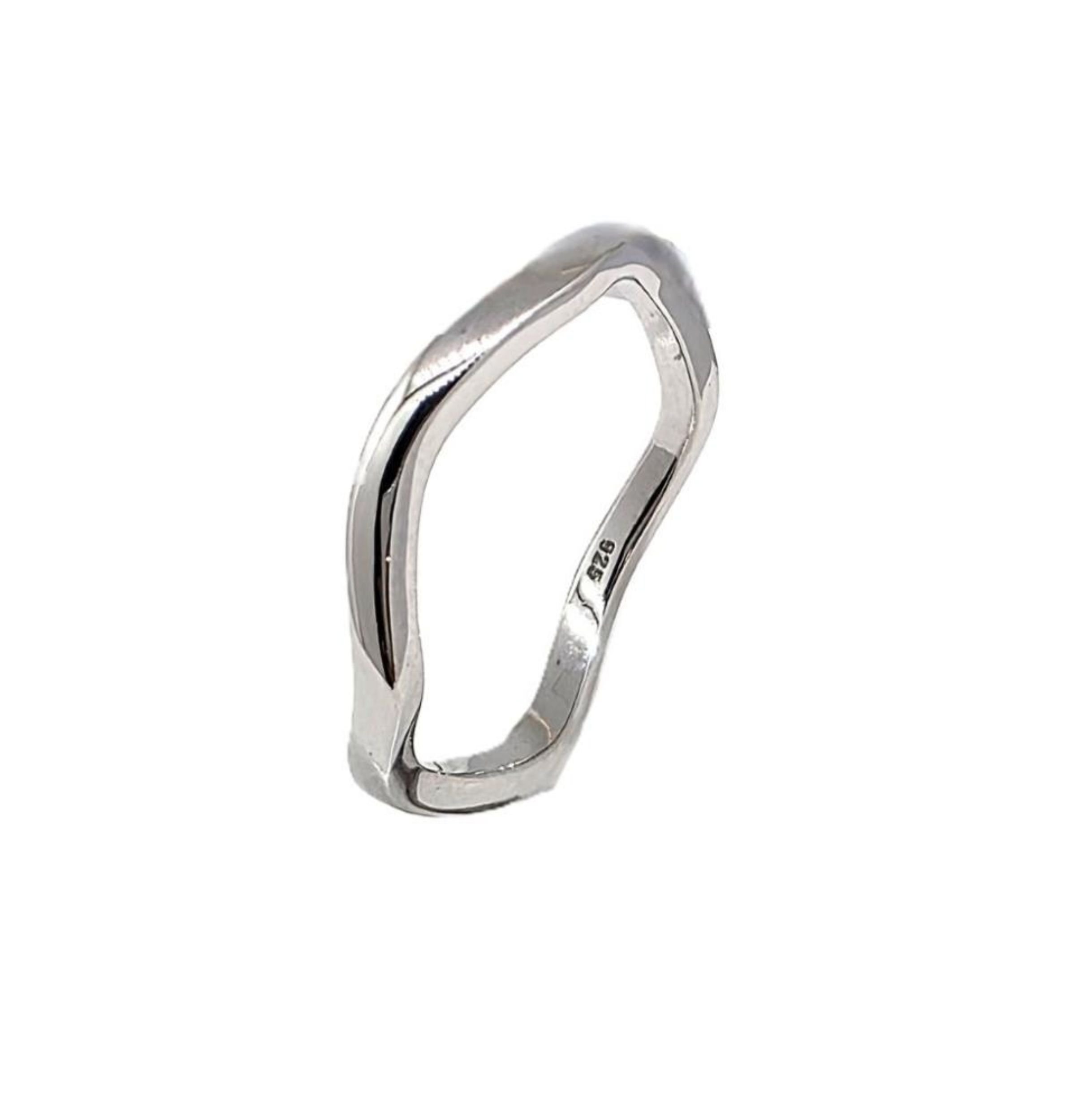 Picture of BUCKLED RING 4 TIMES