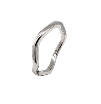 Picture of BUCKLED RING 4 TIMES